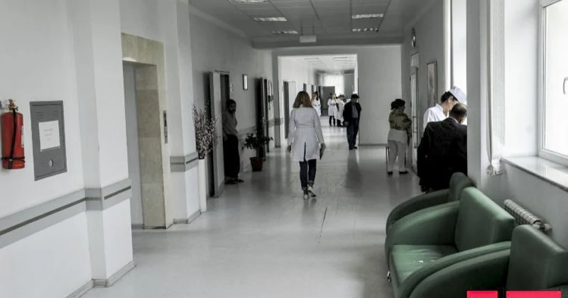 Mingəçevirdə evdə yanğın zamanı xəsarət alan şəxs xəstəxanada ölüb