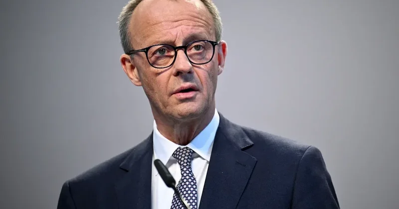 Merz: Gömrük rüsumlarına dair təhdidlər transatlantik münasibətlərə zərər vurur