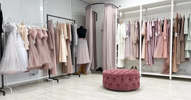 Цены на прокат вечерних платьев в Азербайджане достигают 1 000 манатов