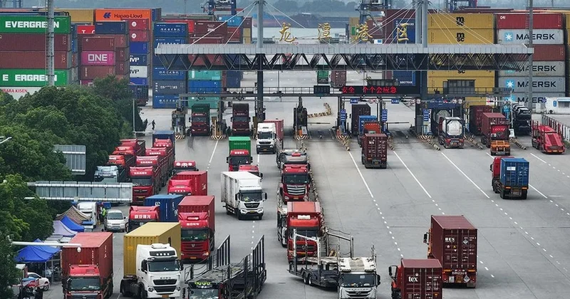 Ticarət dövriyyələri kəskin azalıb