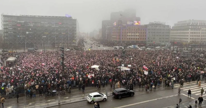 Тысячи жителей Гренландии протестуют против планов Трампа