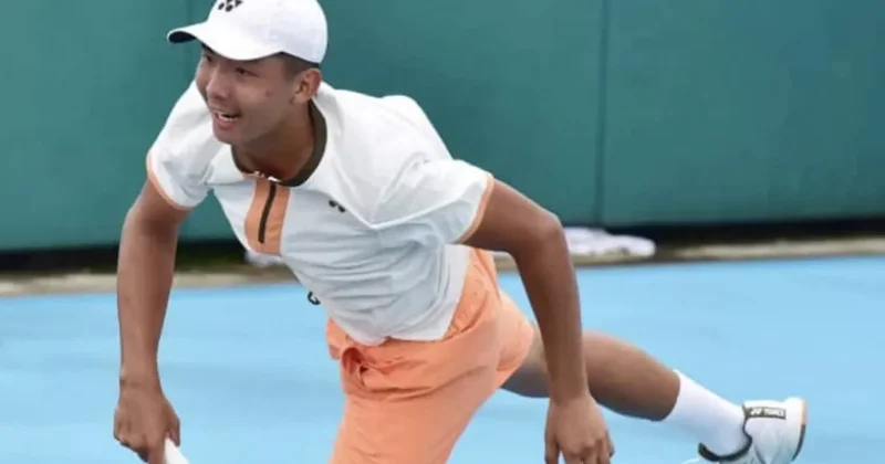 Казахстанский теннисист сотворил историю на турнире в Австралии