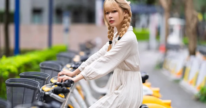 Çinli tələbə velosiped sürməyi öyrədərək 39 000 dollar qazandı