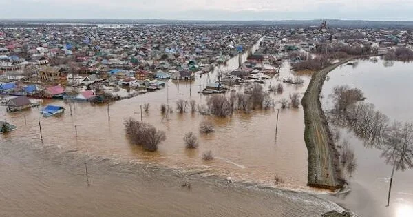 Zimbabvedə daşqınlar 74 nəfərin həyatına son qoydu