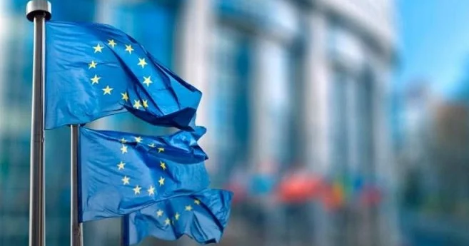 Brüsseldə təcili iclas: Trampın qərarı Aİ ni silkələdi