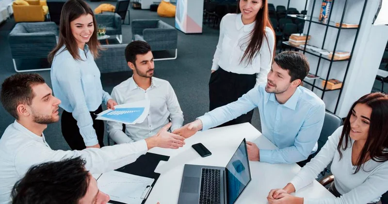 Azərbaycanda bu universitetləri bitirənlər iş tapmaqda çətinlik çəkir SİYAHI