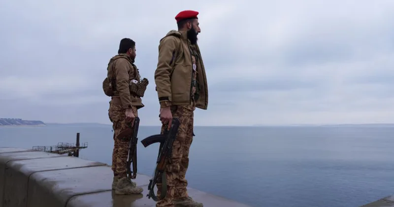 Suriya ordusu Deyrizora nəzarəti təmin etdi Fotolar