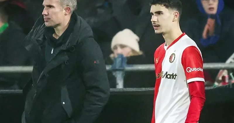 3:1 uduzardu, oğlunu oyuna daxil etdi, 2 dəqiqədə hər şey dəyişdi