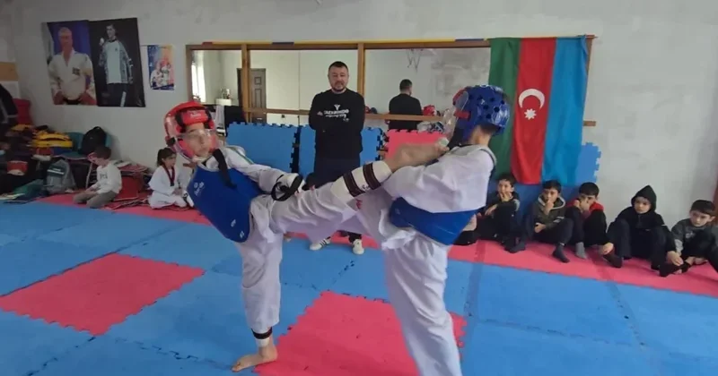 Qusarda taekvondo üzrə rayon birinciliyi keçirilib FOTO