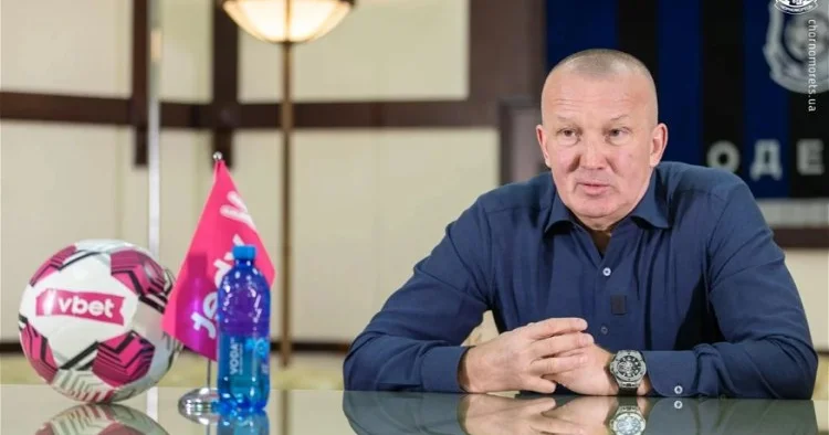 Heç bir əcnəbi məşqçi bu cür nəticələrə görə bağışlanmır Ukrayna mətbuatı Neftçi nin qərarları ilə bağlı