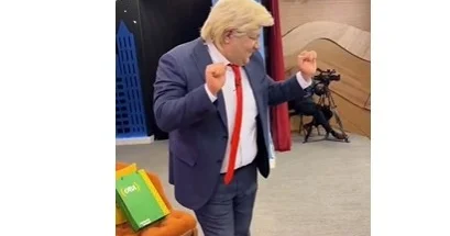 Komedixana nın aktyoru başında parik Tramp kimi oynadı VİDEO