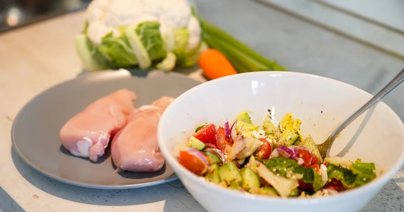 DASH pəhrizi bir daha ürək sağlamlığı üçün ən yaxşı pəhriz kimi tanınıb...