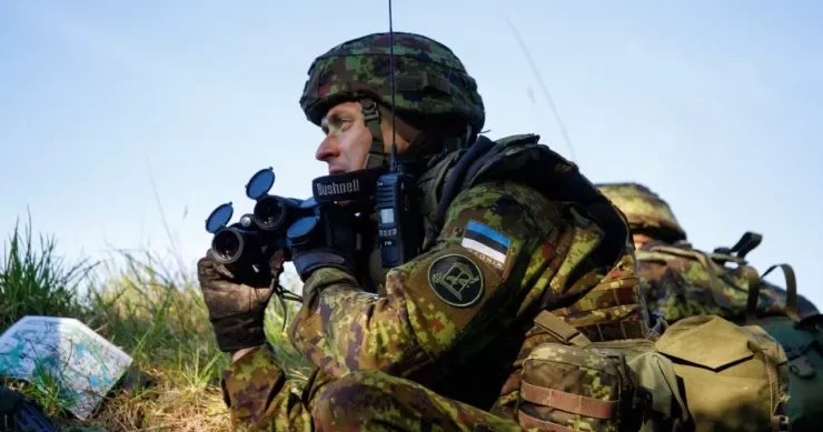 Estoniya Qrenlandiyanı müdafiə etmək üçün bir zabit göndərəcək