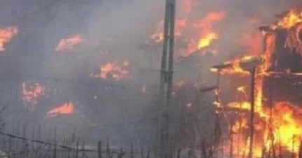 Binəqədidə ev ALOVA BÜRÜNDÜ