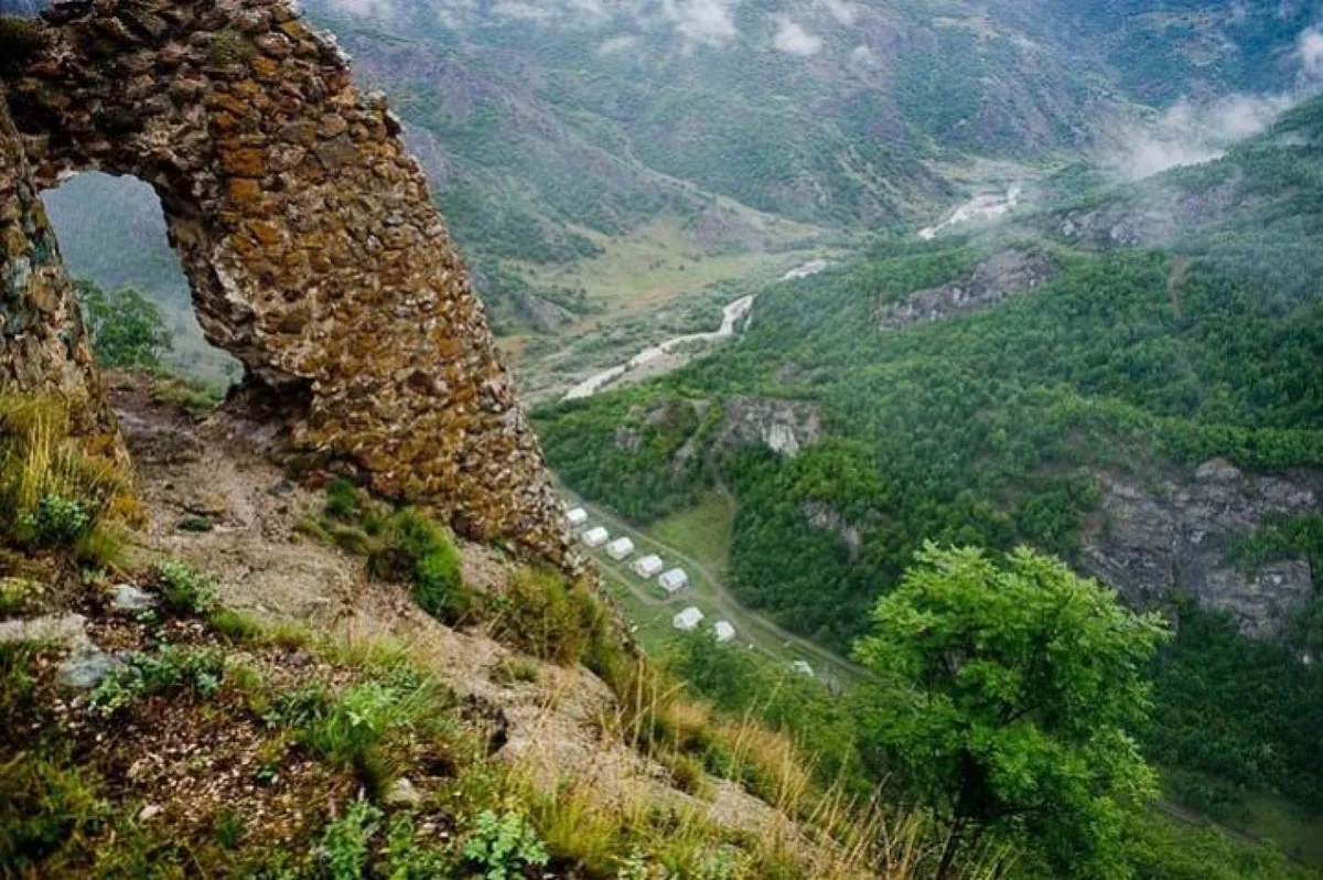 “Ermənistana qarşı konkret məhkəmə qərarı əldə etməliyik” Hüquqşünas