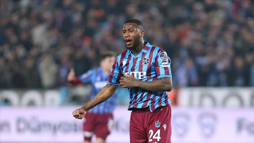 Trabzonspor niderlandlı futbolçusu ilə əməkdaşlığa son qoydu RƏSMİ