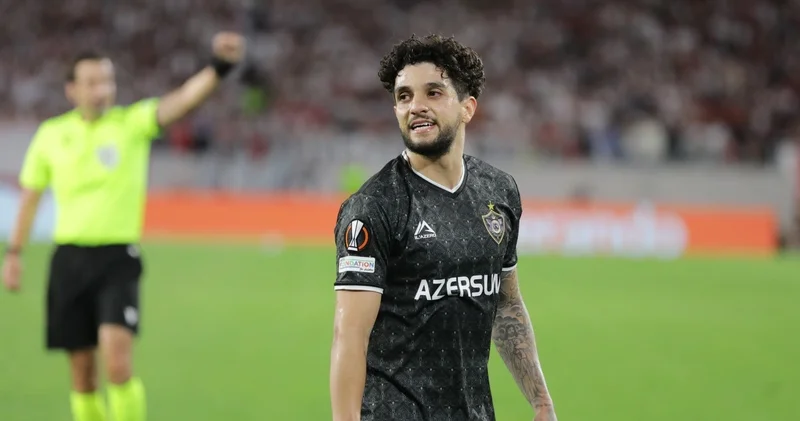 Qarabağ ın futbolçusuna iki oyunluq cəza verildi