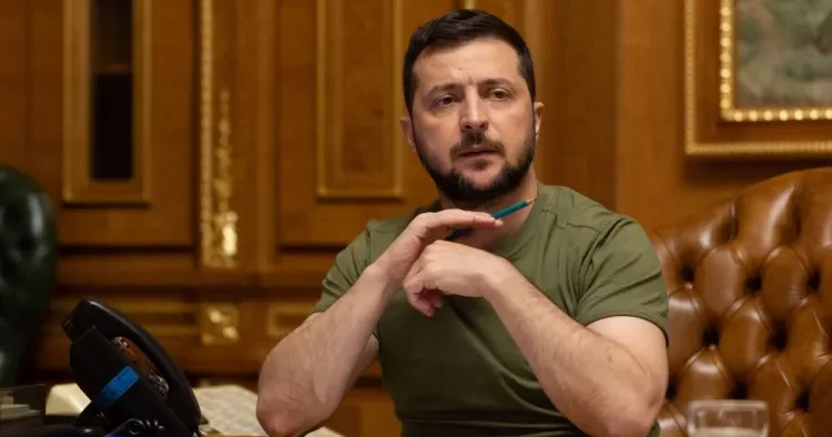 Zelenskiyə müharibənin dayanması elə də sərf etmir Politoloqdan ŞƏRH