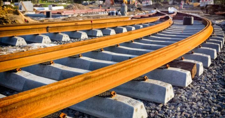 Naxçıvanda TRIPP marşrutuna qoşulacaq dəmir yolları yenidən qurulur