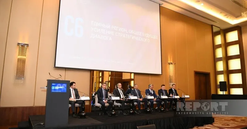 В Баку призвали институционализировать сотрудничество в формате C6