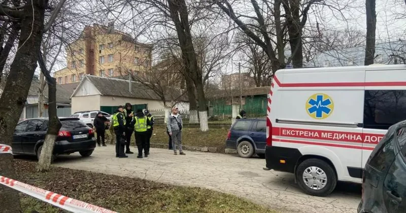 На западе Украины атакован ТЦК: СМИ рассматривают версию теракта