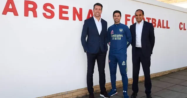 “Arsenal”ın skautları Bakıdadır