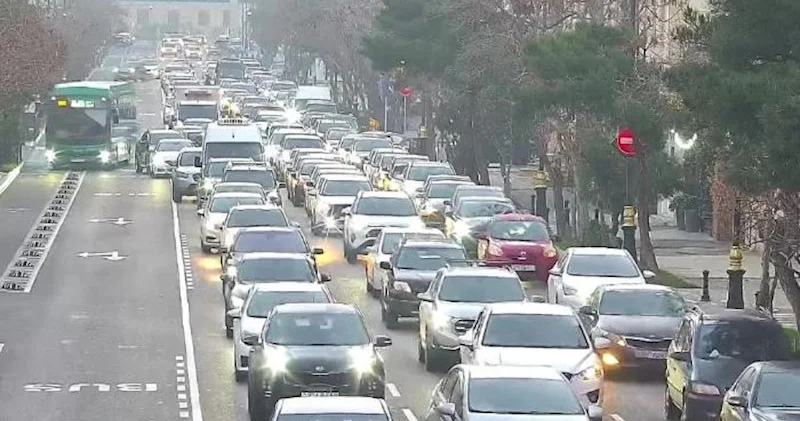“Tıxacda” ən çox hansı ölkələrin vətəndaşları vaxt keçirir? Azərbaycan 71 ci yerdədir
