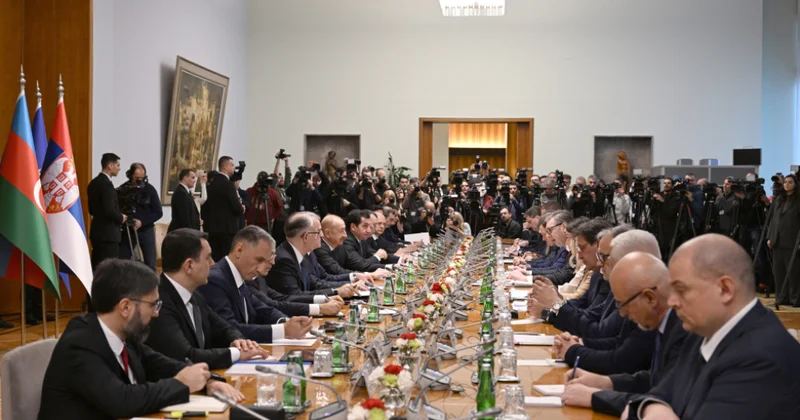 Bakı və Belqrad arasında siyasi dialoq genişlənir MÖVQE