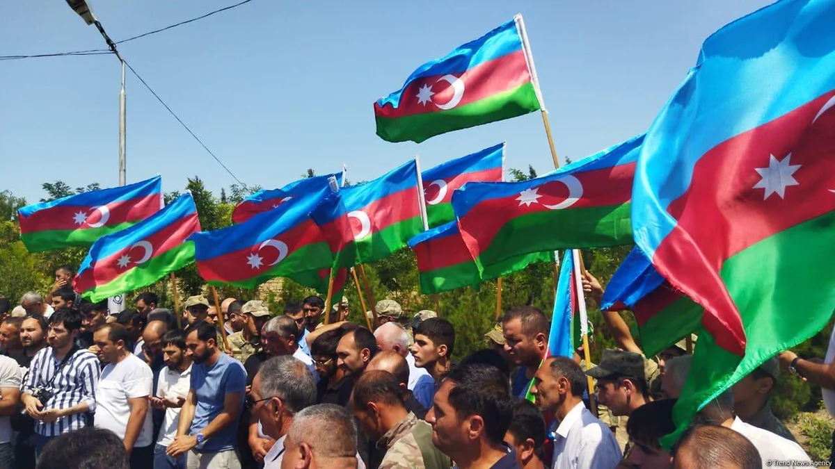 Daha iki şəhidin nəşinin qalıqları dəfn olunacaq FOTO