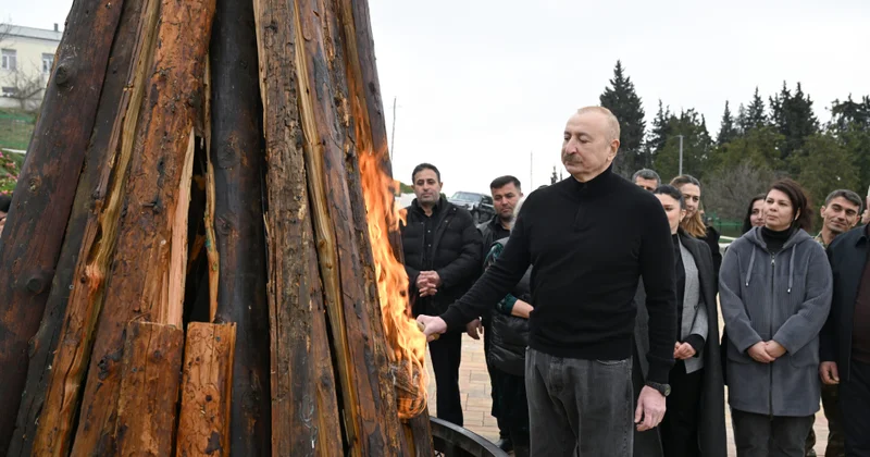 İlham Əliyev Xocavəndin Xanoba kəndində Novruz tonqalını yandırdı FOTO