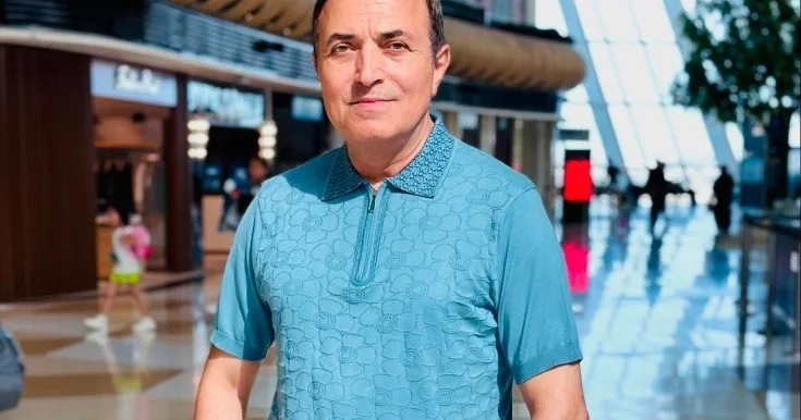 Mənsum İbrahimov ifaçılara SƏSLƏNDİ