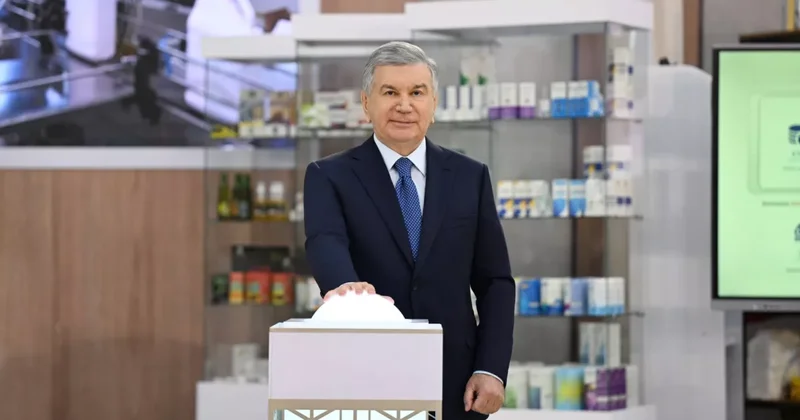 Глава Узбекистана дал старт началу эксплуатации крупных проектов в стране