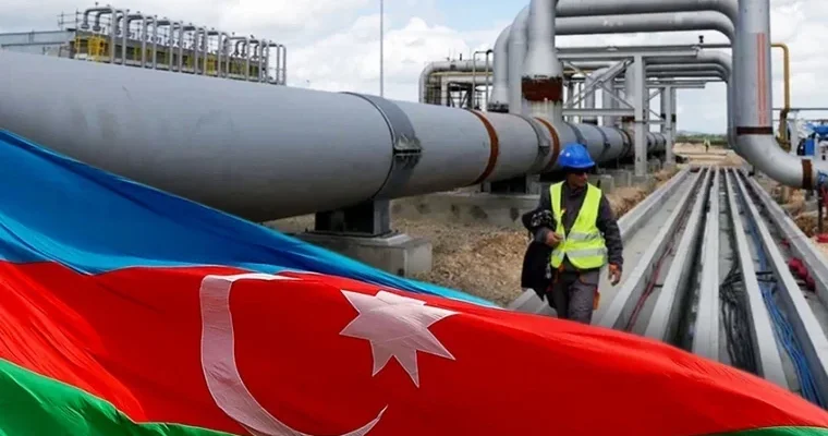Азербайджан снизил добычу нефти, увеличил производство газа