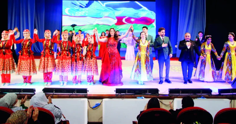 Özbəkistanda bayram şənliyi