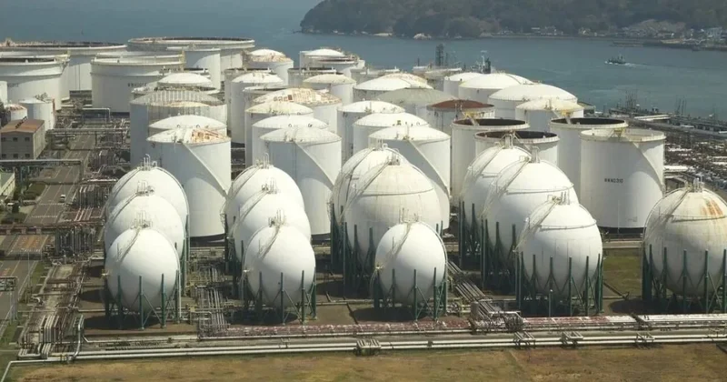 Вашингтон и Токио обсуждают создание совместных нефтяных резервов