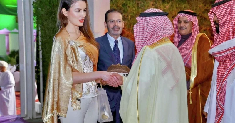 Bu görkəmdə də iftara gələrlər..?
