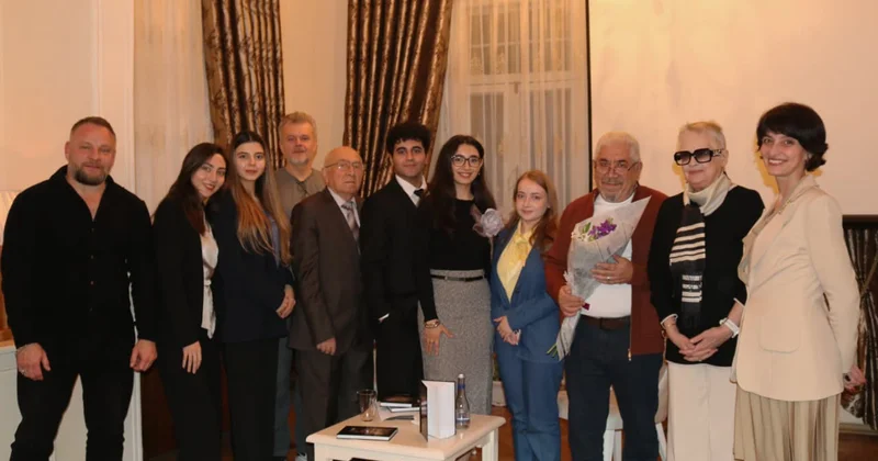 Смычок судьбы Аладдина Ягубова пока в груди горит огонь (ФОТО)
