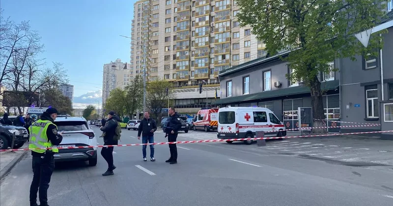 В Киеве неизвестный открыл стрельбу из автомата: два человека погибли ФОТО/ВИДЕО/ОБНОВЛЕНО