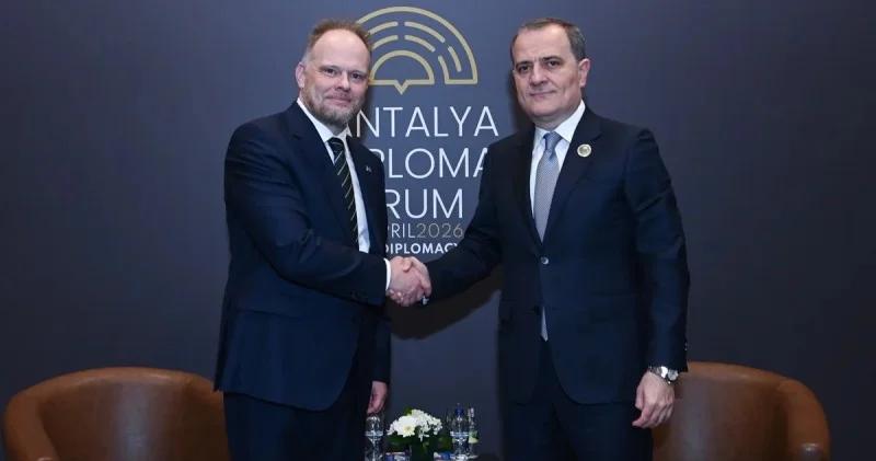 Bayramov NATO nümayəndəsi ilə sülh barədə danışdı