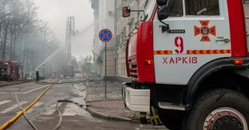 Ракетный удар по Харькову, вспыхнул пожар