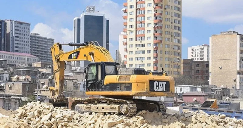 В Баку под снос попадут до 100 тыс. зданий Minval Politika