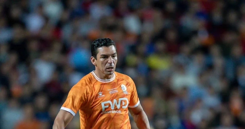 Keçmiş futbolçu yanıq xəsarətləri ilə xəstəxanaya YERLƏŞDİRİLDİ