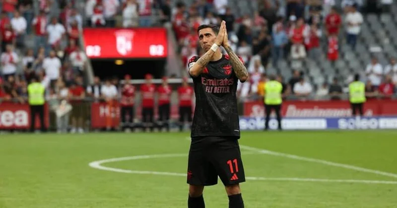 Di Maria “Benfika”dan ayrılacağını açıqladı