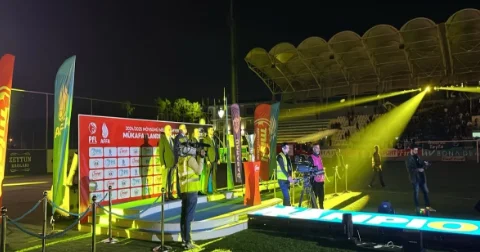 Azərbaycan çempionu “Qarabağ”a kubok və qızıl medallar təqdim olunub