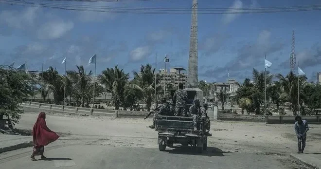 Somalidə hərbi baza yaxınlığında güclü partlayış olub