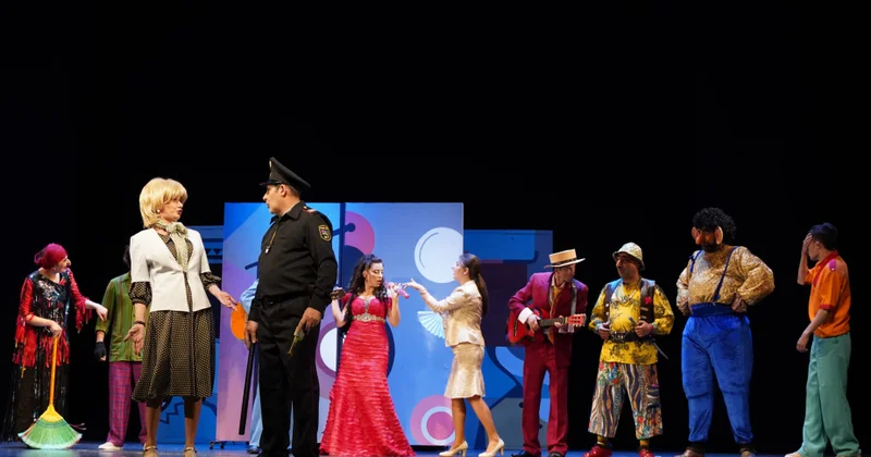 Şəki Dövlət Dram Teatrı məktəblilərə yeni tamaşa təqdim edib
