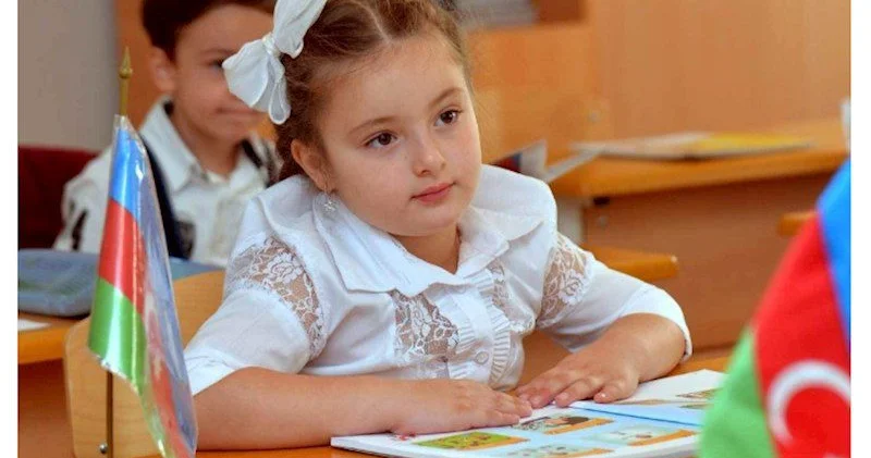50 min şagirdin imtahanda iştirakı ilə bağlı açıqlama FOTOLAR