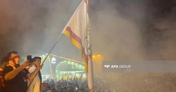 “Qalatasaray”ın 25 ci çempionluğu Bakıda da coşqu ilə qeyd edilib FOTO VİDEO