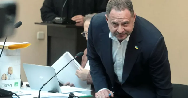 В Украине завершили сбор средств на залог для экс главы ОП