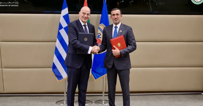 BƏƏ və Yunanıstan müdafiə əməkdaşlığının gücləndirilməsinə dair memorandum imzalayıb
